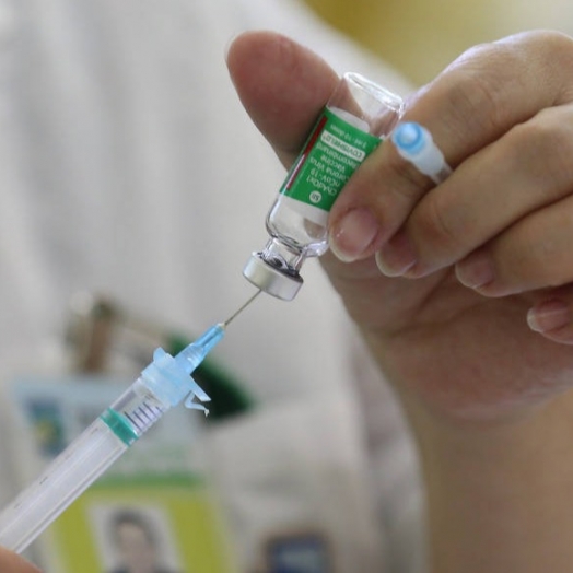 Adolescentes de 12 anos já podem se vacinar contra a Covid-19 em Medianeira