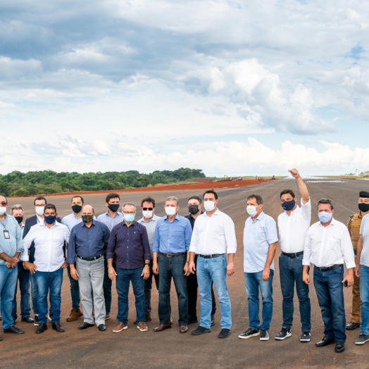 Ampliação da pista do Aeroporto de Foz do Iguaçu será concluída em abril