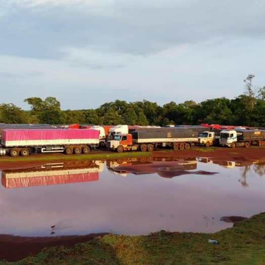 Após reclamações no Porto de Santa Helena, prefeito Dinho promete melhorias