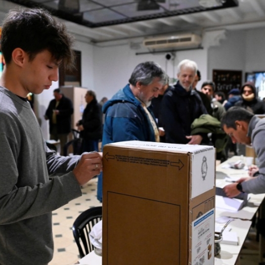 Argentinos vão às urnas neste domingo para escolha de presidente