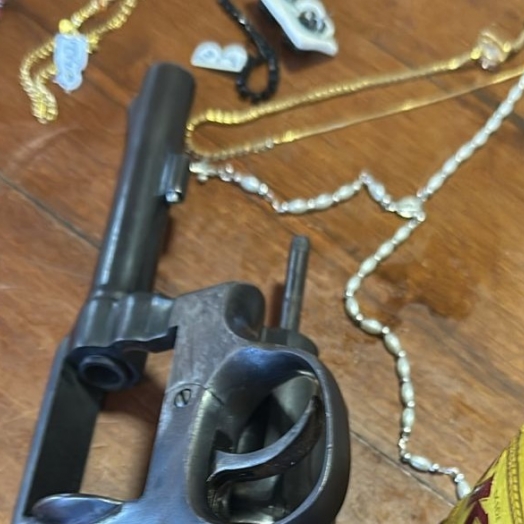 Assalto a relojoaria em São Miguel do Iguaçu termina com criminosos presos em Foz do Iguaçu; entenda