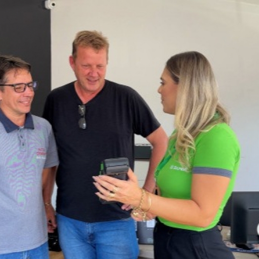 Auto Center São Miguel do Iguaçu e Sicredi transformam negócios e fortalecem a comunidade