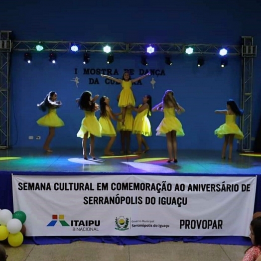 Ballet Municipal Passos de Arte brilha na 1ª Mostra de Dança de Serranópolis do Iguaçu