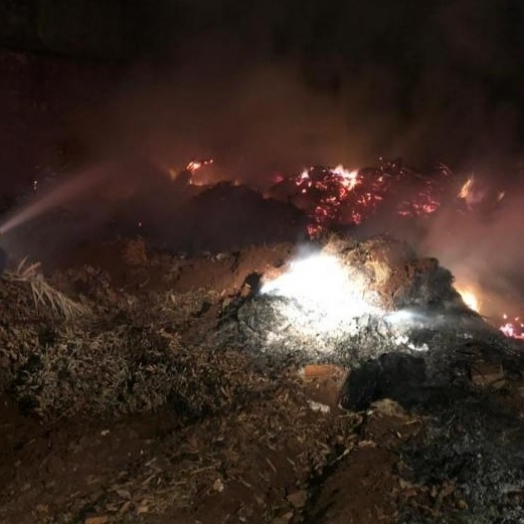 Bombeiros controlam incêndio em aterro em distrito de Santa Helena