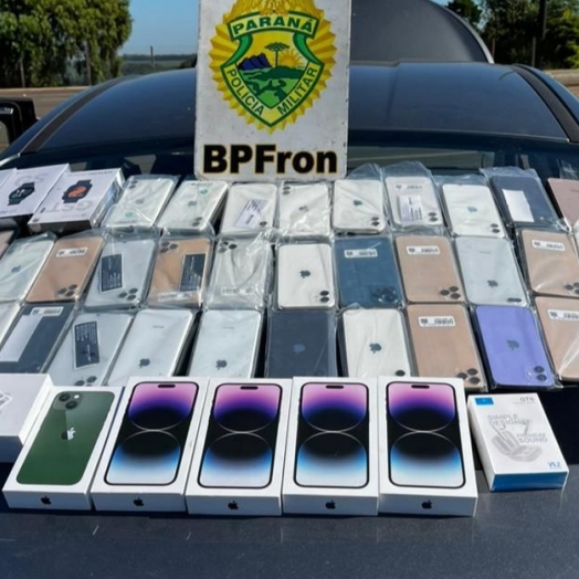 BPFRON apreende dois veículos, cigarros, aparelhos celulares e eletrônicos em Céu Azul