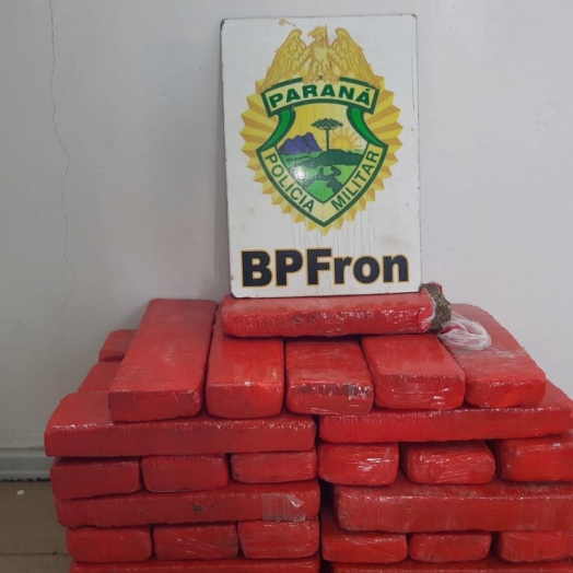 BPFRON apreende droga em ônibus na cidade de Medianeira