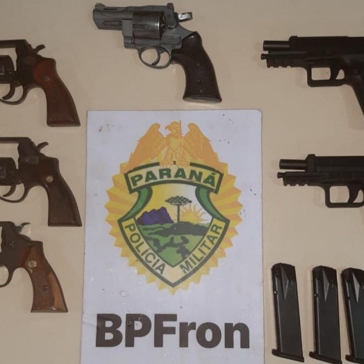 BPFRON apreende grande quantidade de armamento em Medianeira