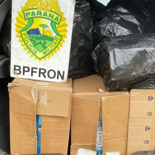 BPFRON apreende veículo carregado com cigarros contrabandeados em Foz do Iguaçu