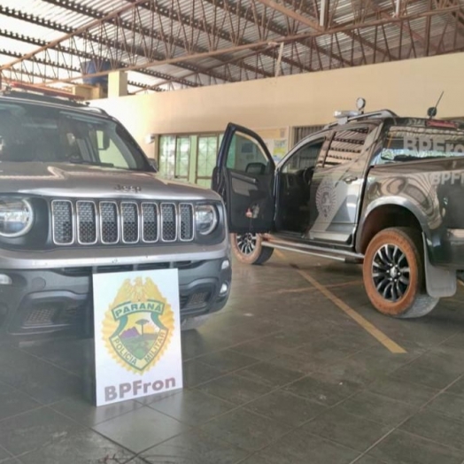 BPFRON apreende veículo  em Guaíra