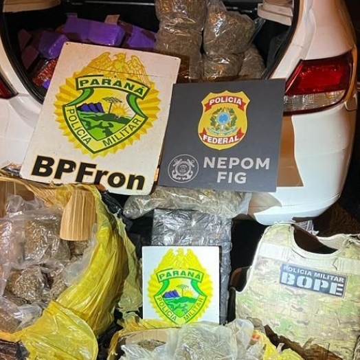 BPFRON, BOPE e Polícia Federal Bope apreendem veículo carregado de drogas na cidade de São Miguel do Iguaçu-PR