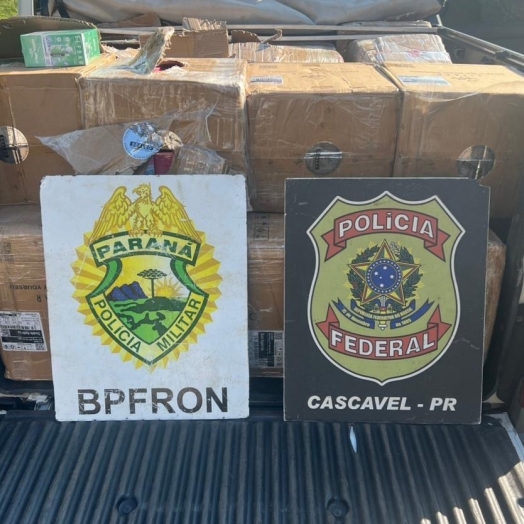 BPFRON e PF apreendem veículo carregado com cigarros eletrônicos em Céu Azul