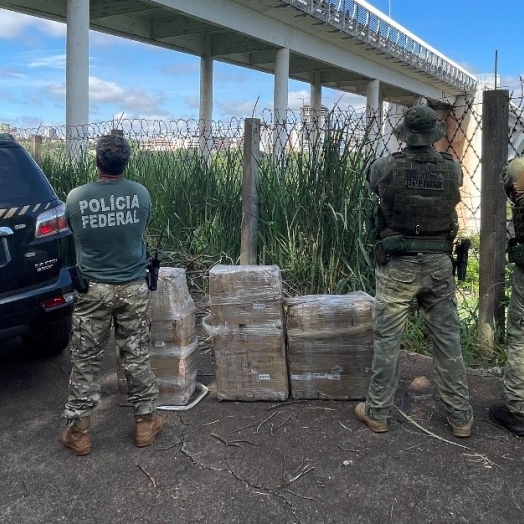 BPFRON e Polícia Federal apreendem eletrônicos contrabandeados na Ponte Internacional da Amizade em Foz do Iguaçu