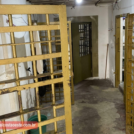 Cadeia na Delegacia de São Miguel é definitivamente fechada após transferência de presos