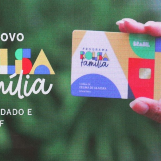 Caixa começa a pagar Bolsa Família com adicional de R$ 150