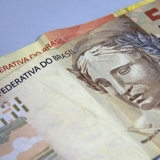 Caixa paga auxílio emergencial a nascidos em agosto