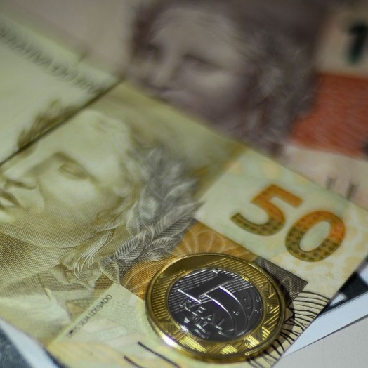 Caixa paga hoje Auxílio Brasil para beneficiários com NIS final 9