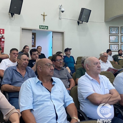 Câmara de São Miguel do Iguaçu debate medidas contra abandono de animais