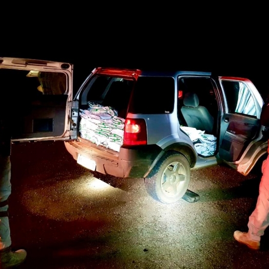 Casal que saiu de Itaipulândia é preso pela PRF com defensivos agrícolas do Paraguai