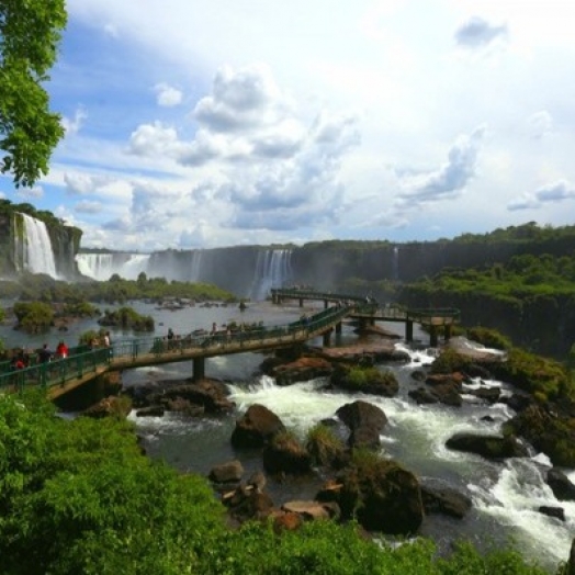 Cataratas do Iguaçu receberam mais de 658 mil visitantes no ano de 2020