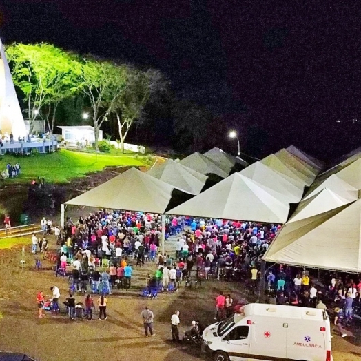 Itaipulândia: celebrações levam multidão ao Monumento Nossa Senhora Aparecida