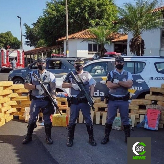 Cerca de 1,7 tonelada de maconha que saiu de Missal é apreendida em caminhão em São Paulo
