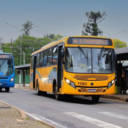 Cinco linhas do transporte coletivo de Foz do Iguaçu vão operar de graça neste sábado (23)