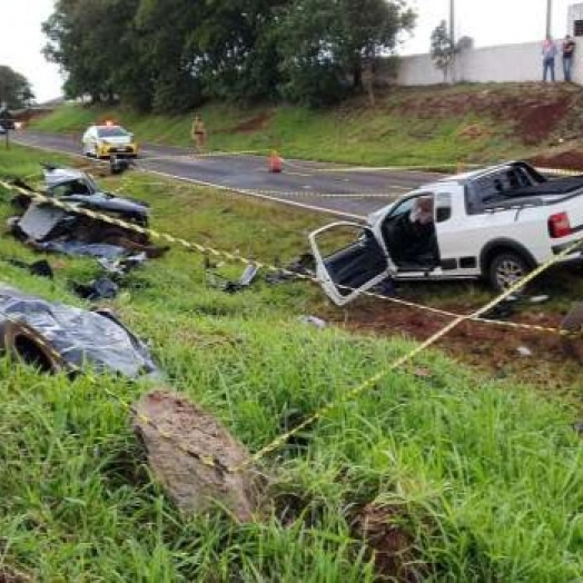 Cinco pessoas morrem em acidente na PR 180, em Cascavel