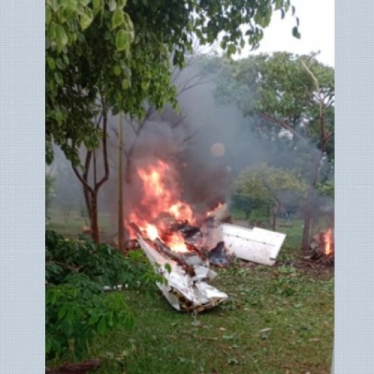 Cinco pessoas morrem em queda de avião no interior de São Paulo