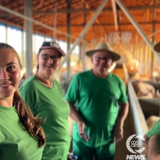 Com jovens retornando para o campo família chega a terceira geração de suinocultores