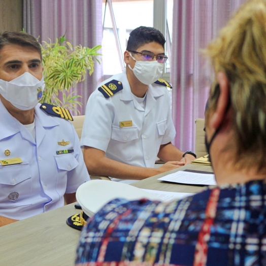 Comandante e Tenente da Marinha do Brasil visitam Itaipulândia