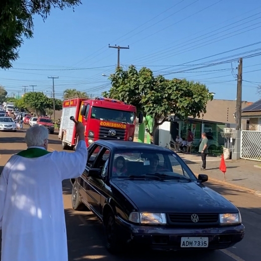 Procissão de carros celebra festa de São Cristovão em São Miguel do Iguaçu