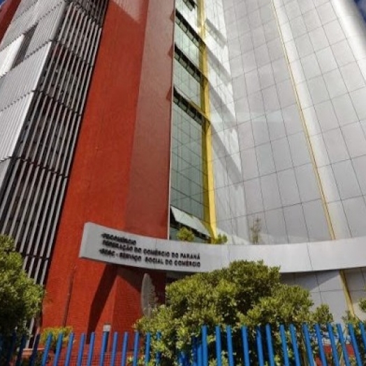 Confiança do empresário do comércio volta a se aproximar da zona de otimismo no Paraná