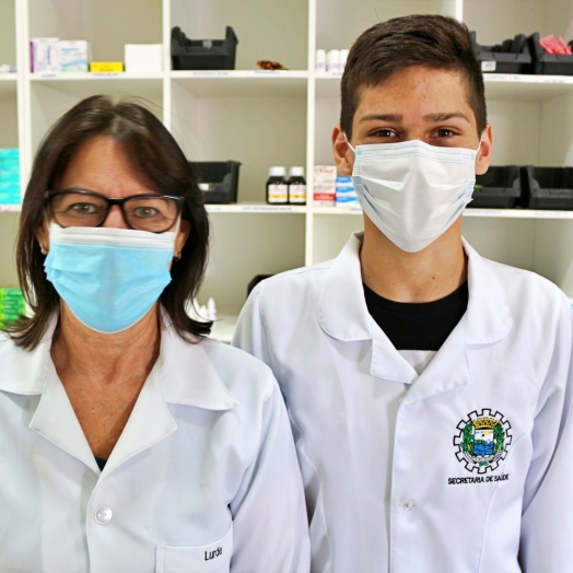 Conheça o trabalho dos profissionais das farmácias da Secretaria de Saúde de Itaipulândia