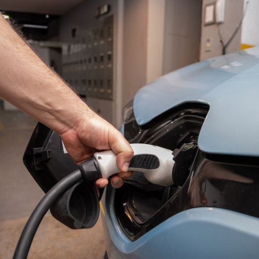Copel lança projeto que dá desconto para recarga de veículos elétricos na madrugada