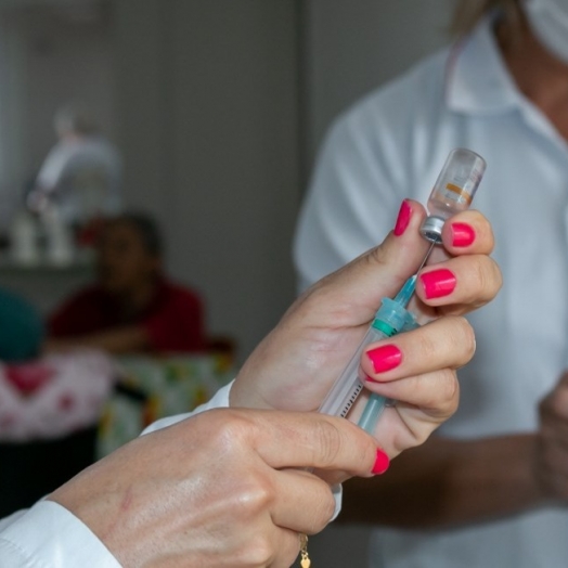 Covid-19: Medianeira inicia vacinação em idosos de 80 a 89 anos