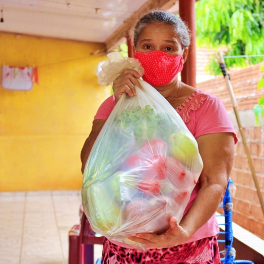 CRAS entrega 50 cestas de hortifrúti para famílias de Itaipulândia