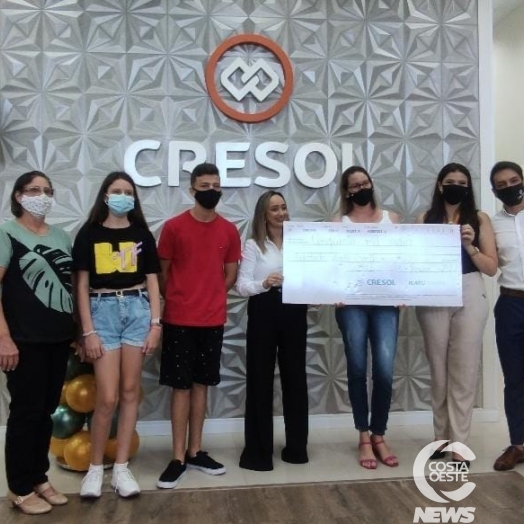 Cresol Costa Oeste celebra 12 anos e entrega prêmio de R$  50 mil para cooperado de São Miguel do Iguaçu