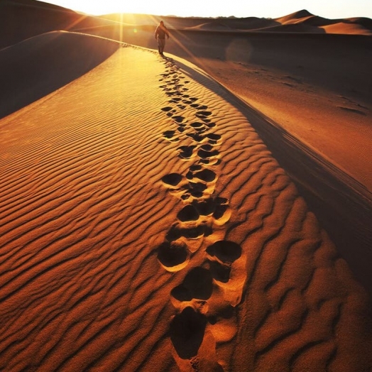 Dê um passo à frente e um olhar para trás.