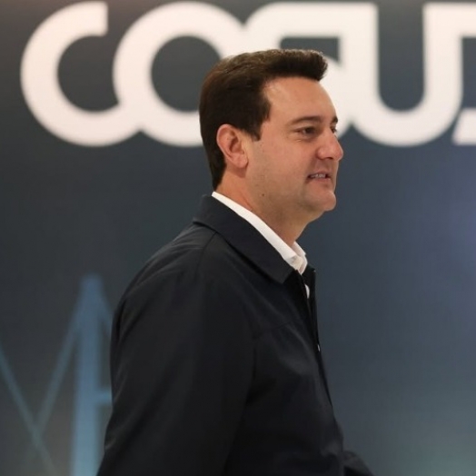 Desistência de Ratinho Jr. surpreende amigos e aliados de primeiro escalão