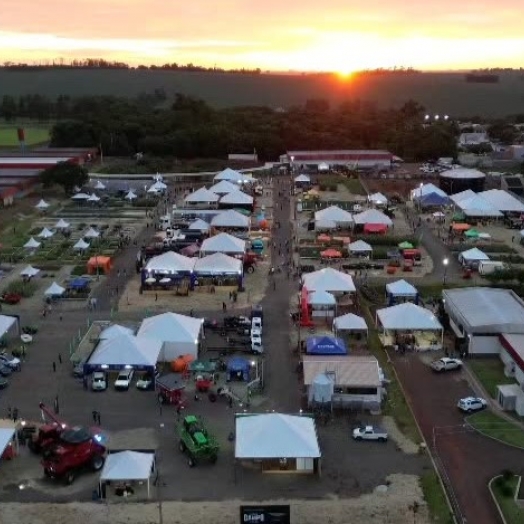Dia de Campo da Uniguaçu apresenta soluções práticas para o agronegócio