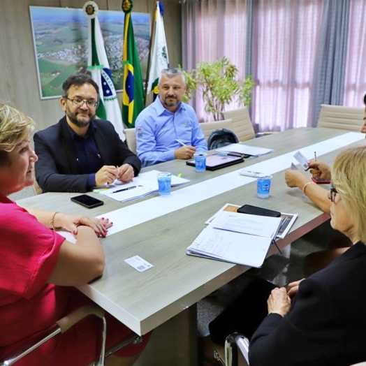 Diretor Presidente da Fomento Paraná visita Itaipulândia