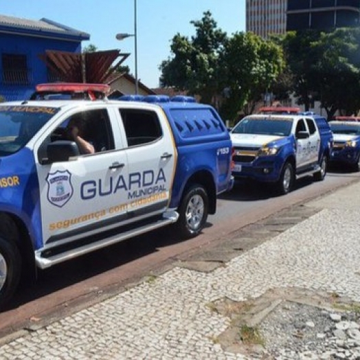 Duas clínicas de recuperação são interditadas pela Vigilância Sanitária em Foz