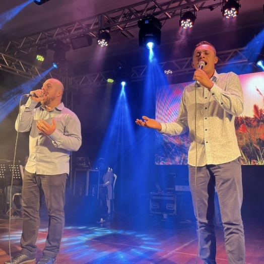 Dupla de Missal conquista o 3º lugar da categoria Gospel no Fermop