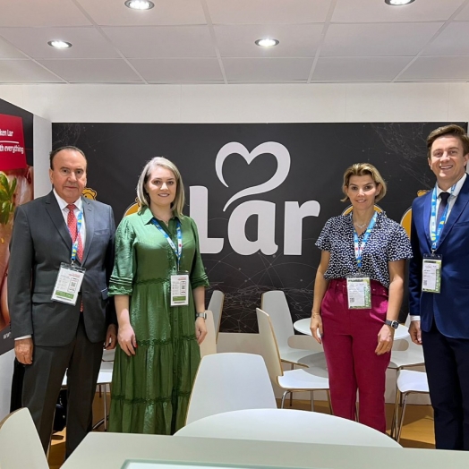 Em Dubai, Lar participa da maior feira de alimentos do Oriente Médio