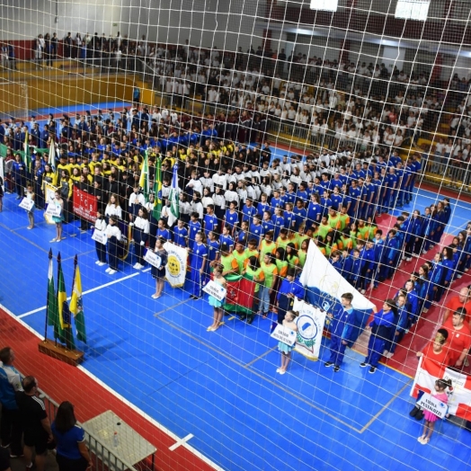 Emoção e alegria marcam a abertura oficial dos Jogos Escolares em São Miguel do Iguaçu