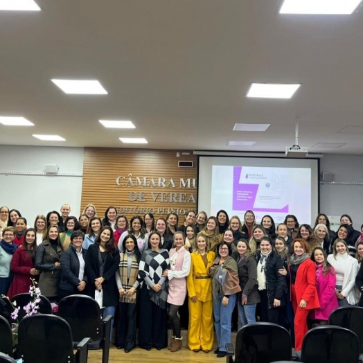 Empresárias se reúnem em Santa Helena em encontro sobre empreendedorismo feminino
