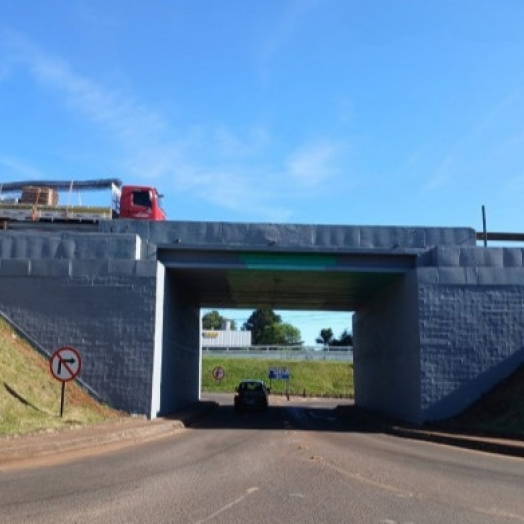 EPR Iguaçu programa intervenção no tráfego para revitalização de Viaduto, no perímetro urbano de Cascavel