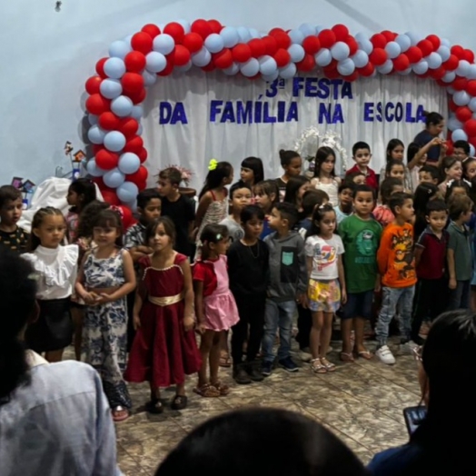 Escola Geraldo Caldani realiza 3ª Festa da Família com grande participação da comunidade