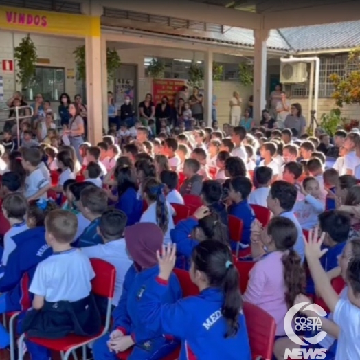 Escola Grizelde Romig Fischborn comemora 40 anos