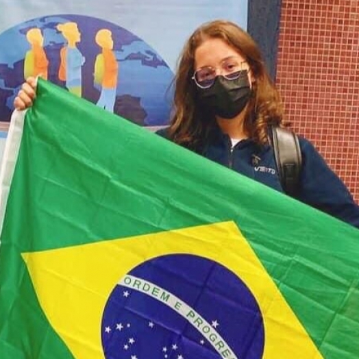 Estudante de Itaipulândia embarca para intercâmbio no Canadá através do Programa Ganhando o Mundo